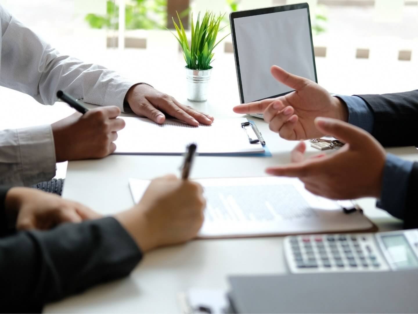 3 jose-soriano-abogado-valencia-derecho-civil-laboral-penal-administrativo-extranjeria-defensa-legal